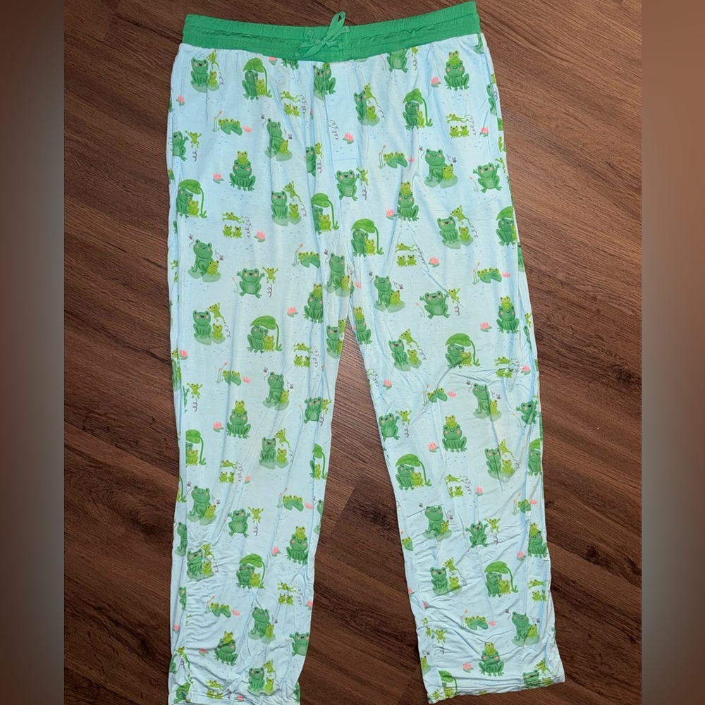 Little Sleepies Men’s Leaping Love Frog PJ Bottoms (XL)